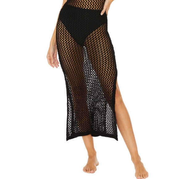 NWOT Beach Riot Coverup - Picture 2 of 6